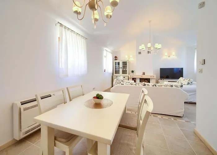 וילה San Vito מאלינסקה